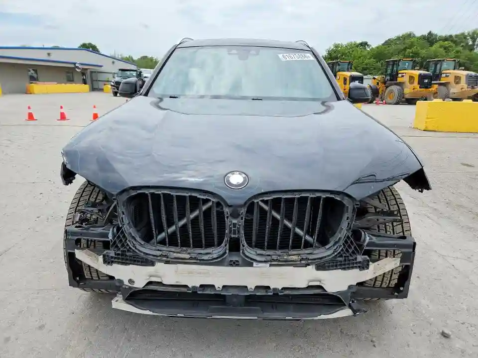 5UXTY3C00M9E77842 2021 BMW X3-4