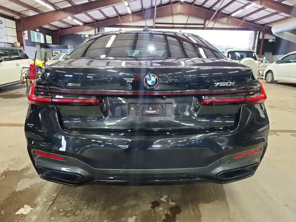 WBA7U2C07MCF68499 2021 BMW 7 SERIES-5
