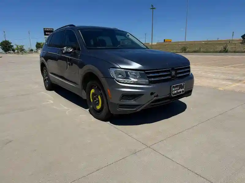 3VV3B7AX5MM082002 2021 VOLKSWAGEN TIGUAN-0