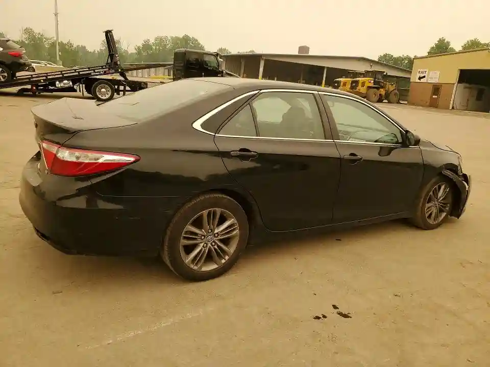 4T1BF1FK5HU289379 2017 TOYOTA CAMRY-2