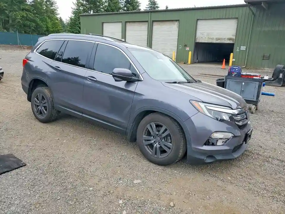 5FNYF6H60HB000753 2017 HONDA PILOT-3