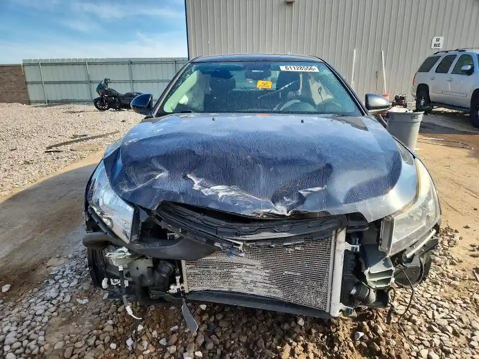 1G1PE5SB7G7227482 2016 CHEVROLET CRUZE-4