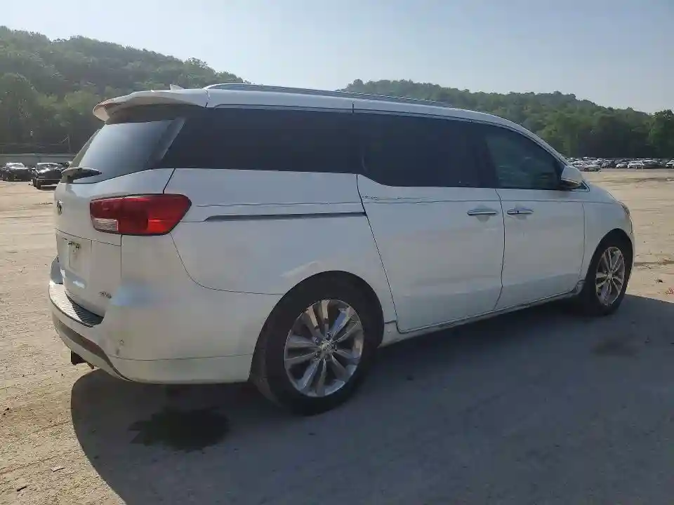 KNDME5C16G6140386 2016 KIA SEDONA-2