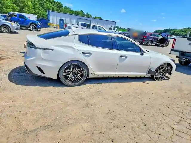 KNAE55LC7P6134339 2023 KIA STINGER-2