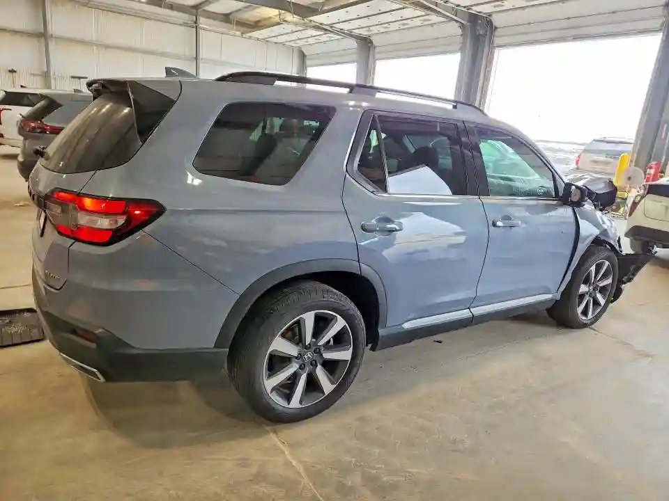 5FNYG1H89PB043049 2023 HONDA PILOT-2