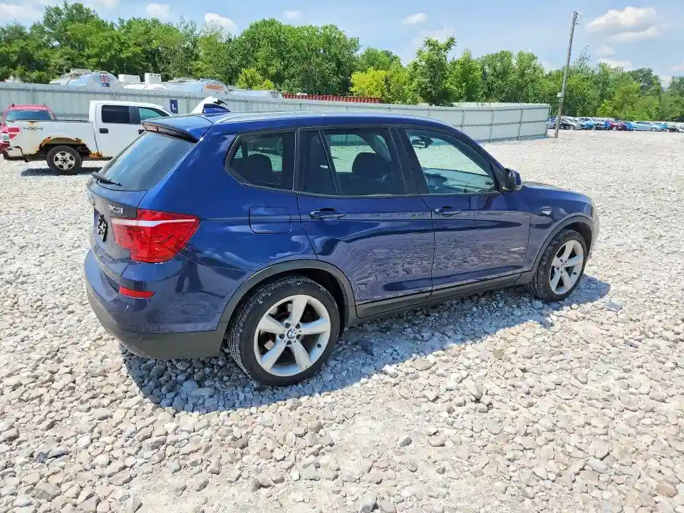 5UXWX9C5XH0D98607 2017 BMW X3-2