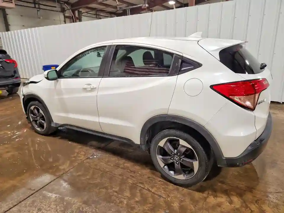 3CZRU6H52JM700772 2018 HONDA HR-V-1