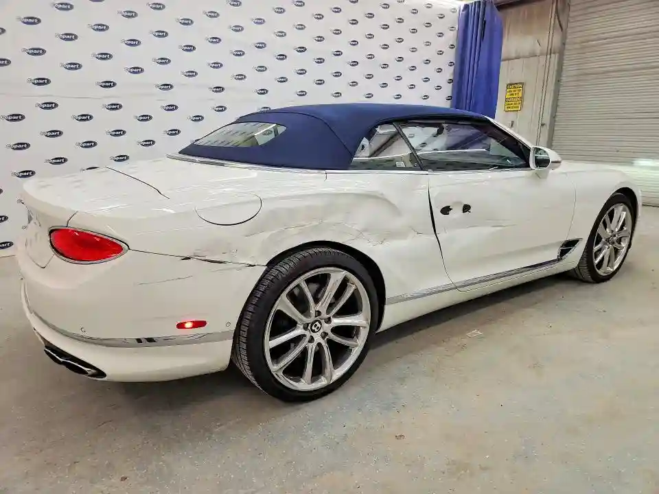 SCBDG4ZG9NC004464 2022 BENTLEY CONTINENTA-2