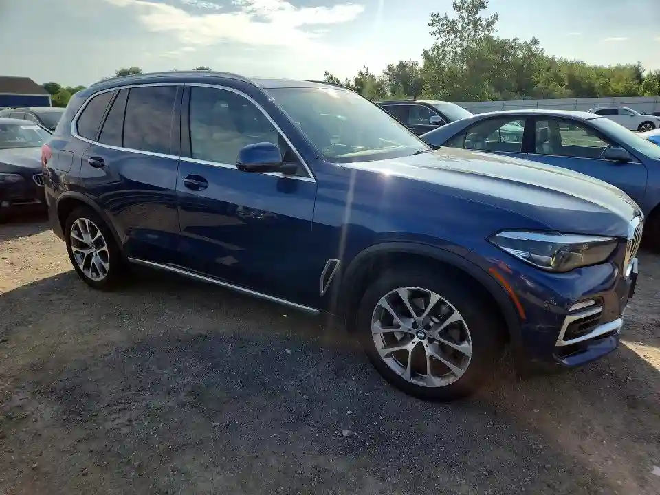 5UXCR6C50KLL39676 2019 BMW X5-3