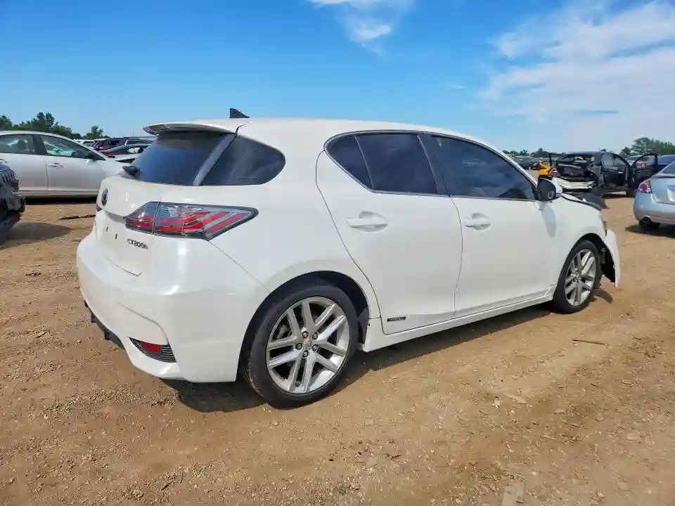 JTHKD5BHXF2214339 2015 LEXUS CT 200-2
