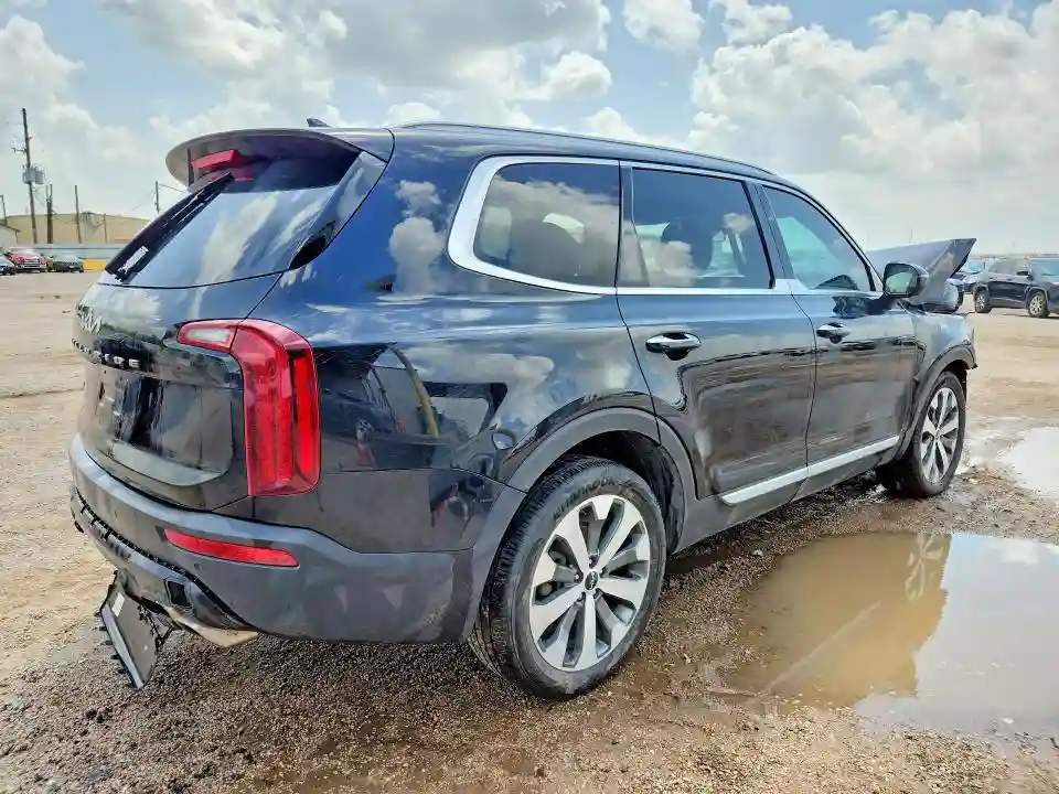 5XYP6DHC6NG270421 2022 KIA TELLURIDE-2