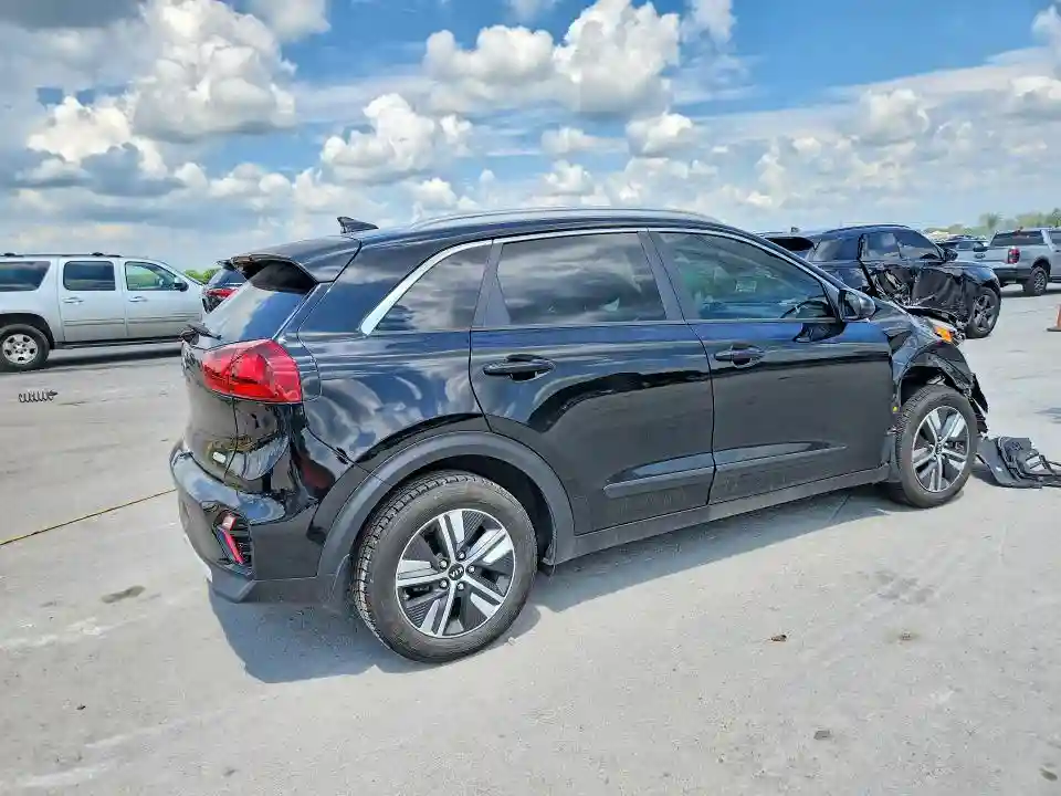 KNDCB3LCXL5392782 2020 KIA NIRO-2