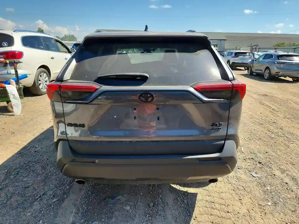 2T3P1RFVXMW150573 2021 TOYOTA RAV4-5