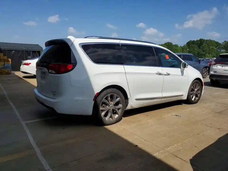 2C4RC1GG0LR101797 2020 CHRYSLER PACIFICA-2