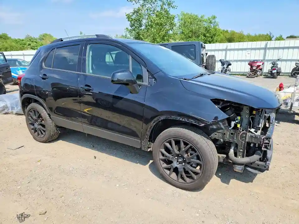 KL7CJPSM4NB536462 2022 CHEVROLET TRAX-3