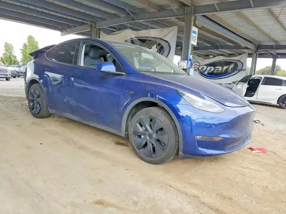 7SAYGDEE9RF159658 2024 TESLA MODEL Y-3