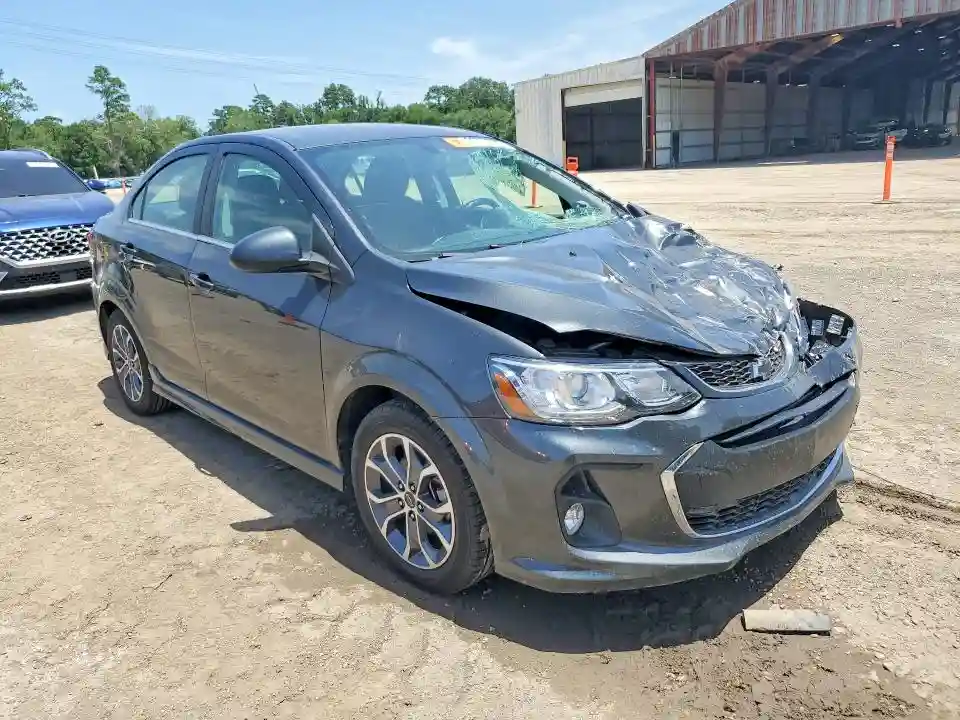 1G1JD5SH8J4111858 2018 CHEVROLET SONIC-3