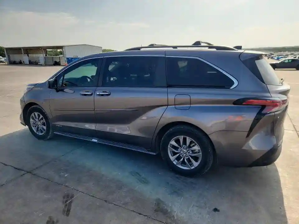 5TDYRKEC8MS040207 2021 TOYOTA SIENNA-1