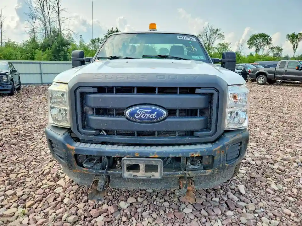 1FTBF2B63FEA83407 2015 FORD F250-4