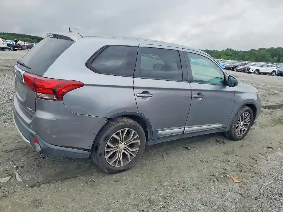 JA4AD2A33HZ046503 2017 MITSUBISHI OUTLANDER-2