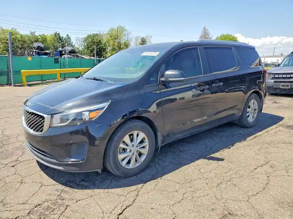 KNDMB5C1XH6322697 2017 KIA SEDONA-0