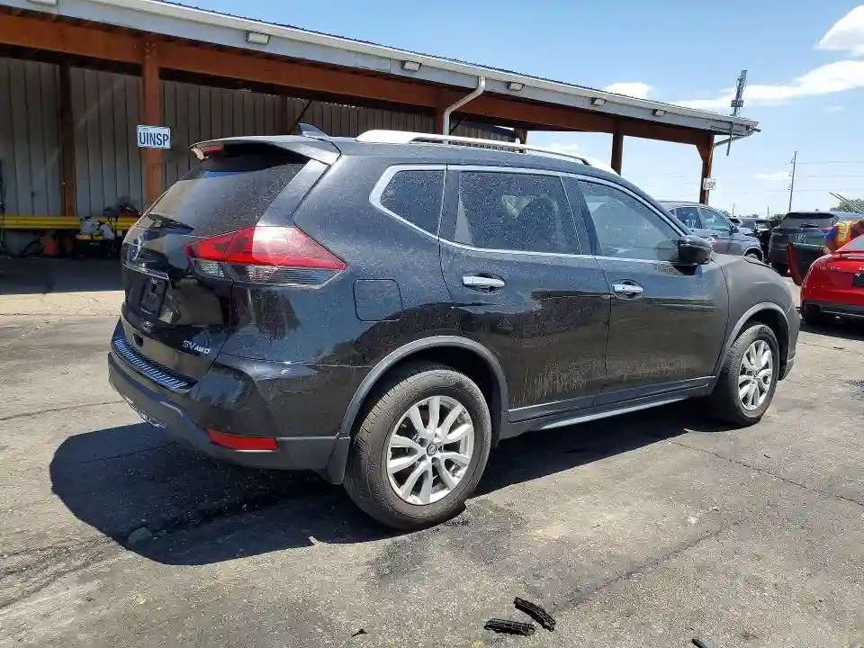 KNMAT2MV7JP501859 2018 NISSAN ROGUE-2