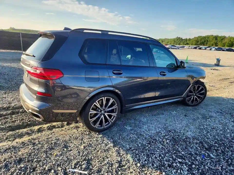 5UXCX6C09M9E15859 2021 BMW X7-2