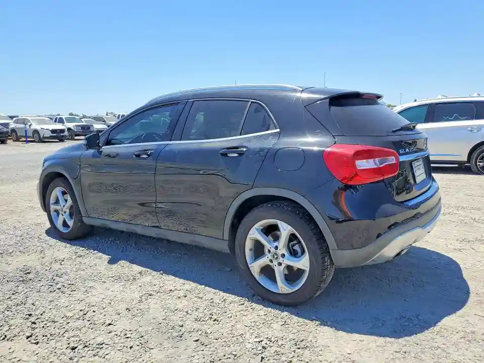 WDCTG4EB3JJ466151 2018 MERCEDES-BENZ GLA-CLASS-1
