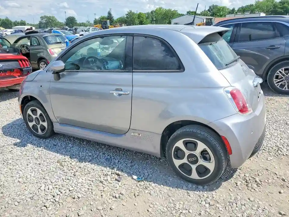 3C3CFFGE4HT565600 2017 FIAT 500-1