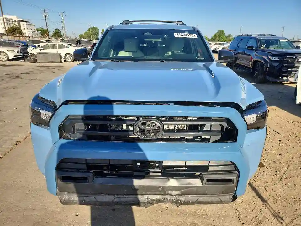 JTEVA5AR6S5006173 2025 TOYOTA 4RUNNER-4