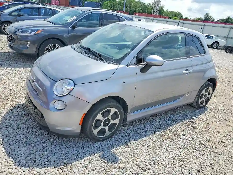 3C3CFFGE4HT565600 2017 FIAT 500-0