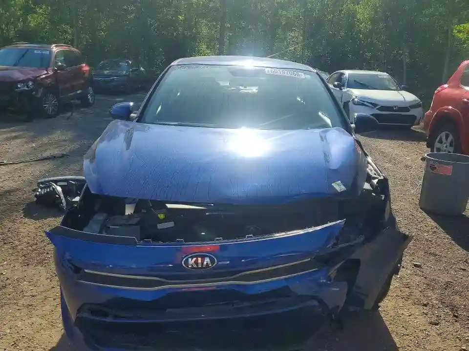 3KPA25AB8JE150393 2018 KIA RIO-4
