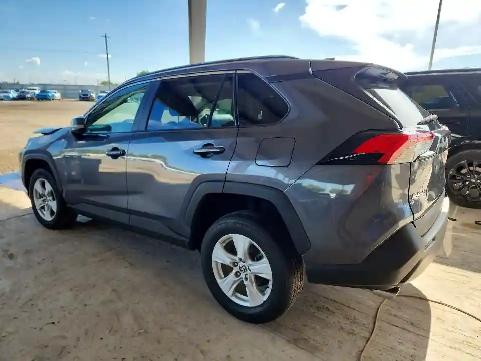 2T3W1RFVXMC159366 2021 TOYOTA RAV4-1