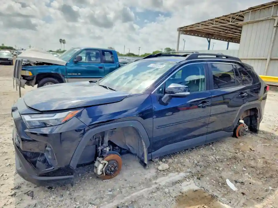 2T3UWRFV7PW169915 2023 TOYOTA RAV4 WOODL-0