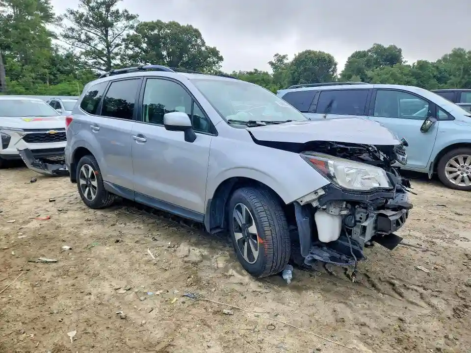JF2SJAGC2HH454549 2017 SUBARU FORESTER-3