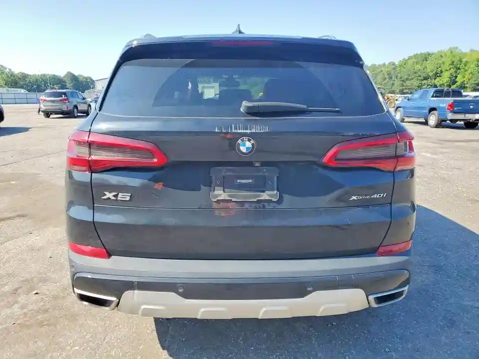 5UXCR6C54KLL35081 2019 BMW X5-5