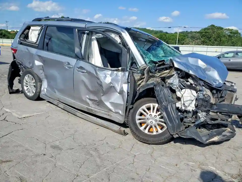 5TDYK3DC4FS651043 2015 TOYOTA SIENNA-3