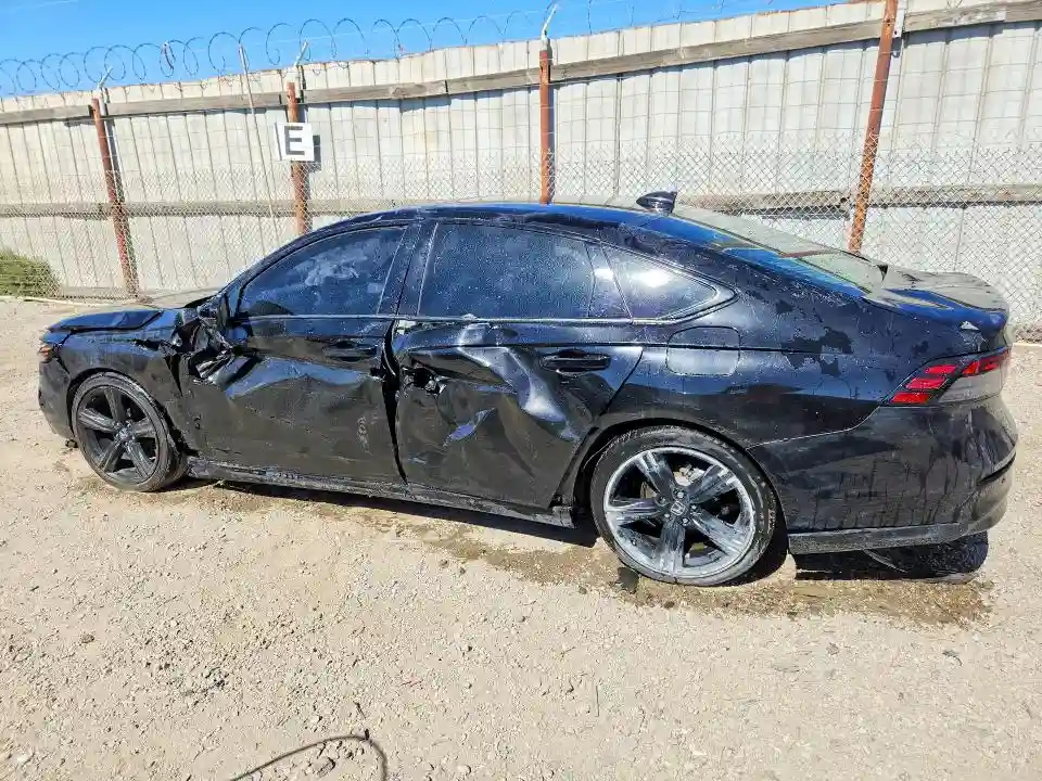 1HGCY2F73RA053371 2024 HONDA ACCORD-1