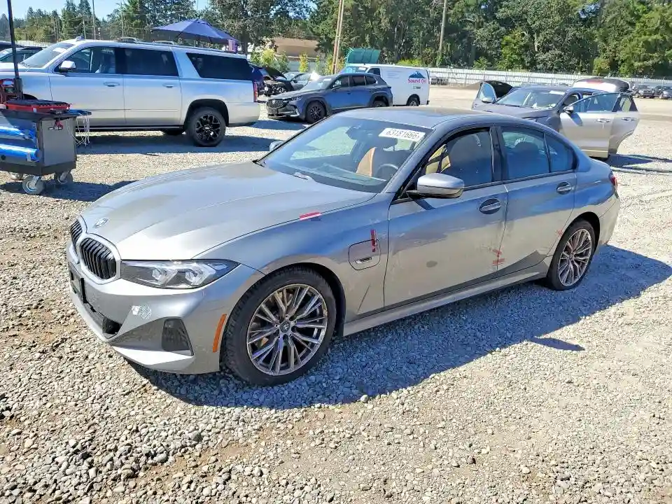 3MW39FF04P8C95291 2023 BMW 3 SERIES-0