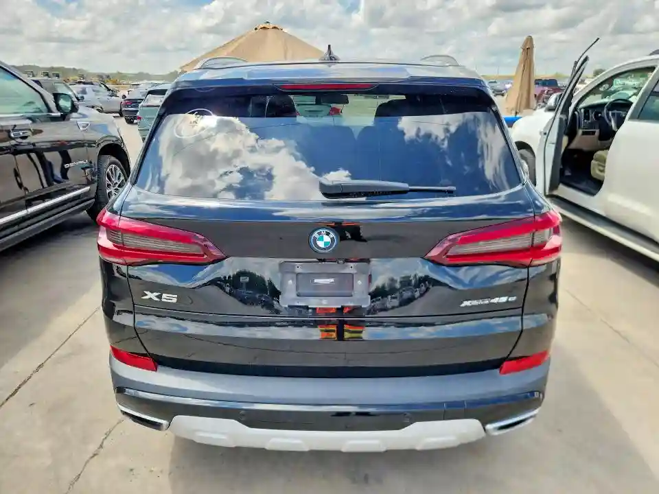 5UXTA6C07P9N92753 2023 BMW X5-5