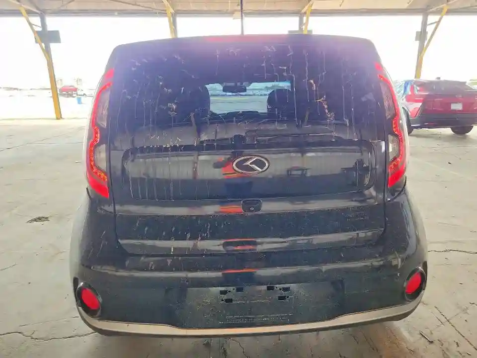 KNDJX3AE0G7011545 2016 KIA SOUL-5