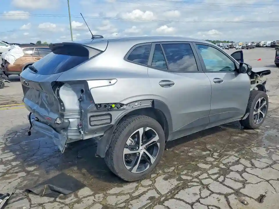 KL77LGEP9TC045913 2026 CHEVROLET TRAX-2