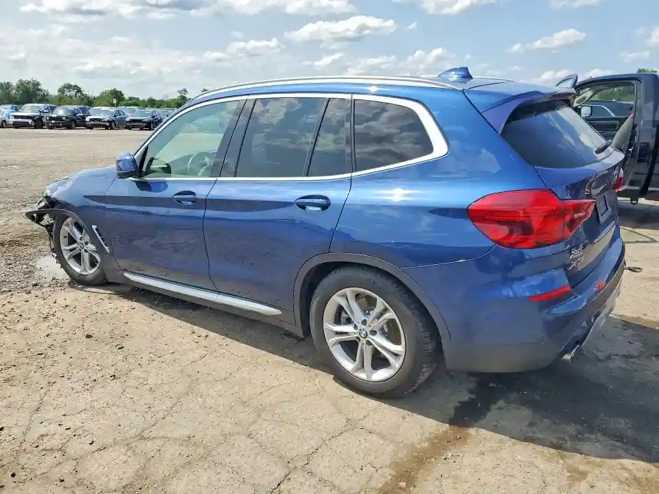 5UXTR9C52KLD90813 2019 BMW X3-1