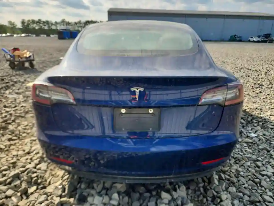 5YJ3E1EB8KF450918 2019 TESLA MODEL 3-5