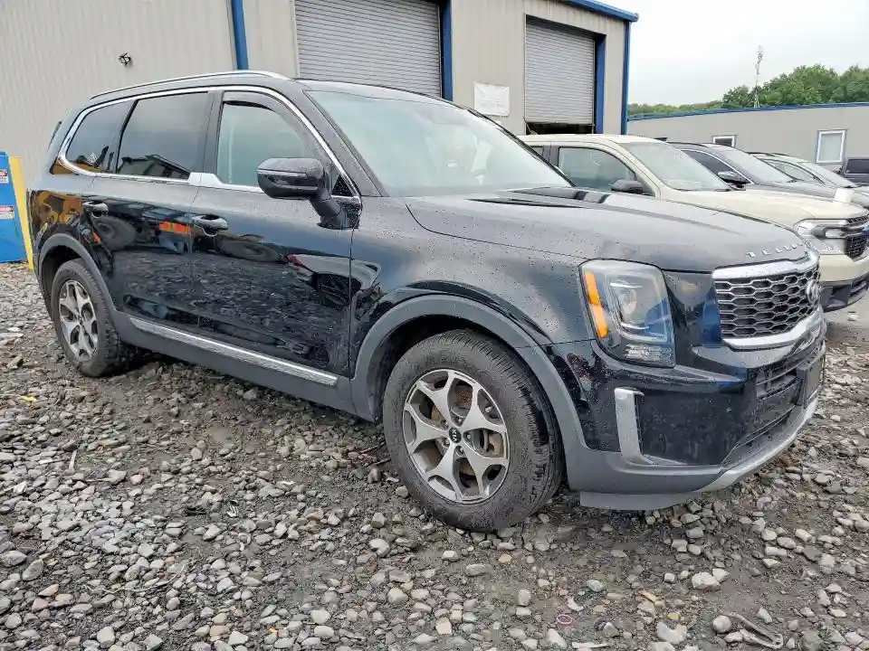 5XYP3DHC9LG077010 2020 KIA TELLURIDE-3