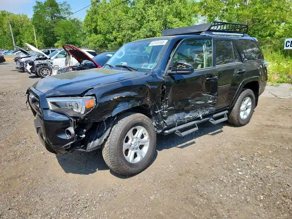 JTEMU5JRXR6300389 2024 TOYOTA 4RUNNER-0