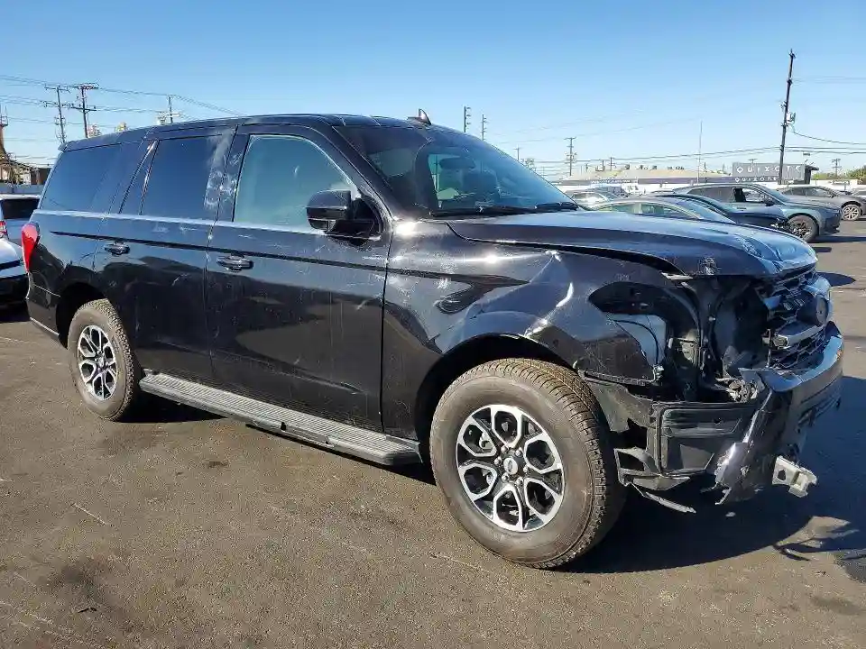 1FMJU1G88REB08646 2024 FORD EXPEDITION-3