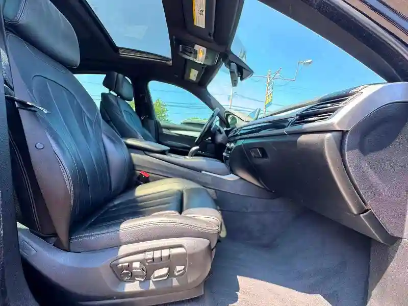 5UXKU0C51J0G80952 2018 BMW X6-4