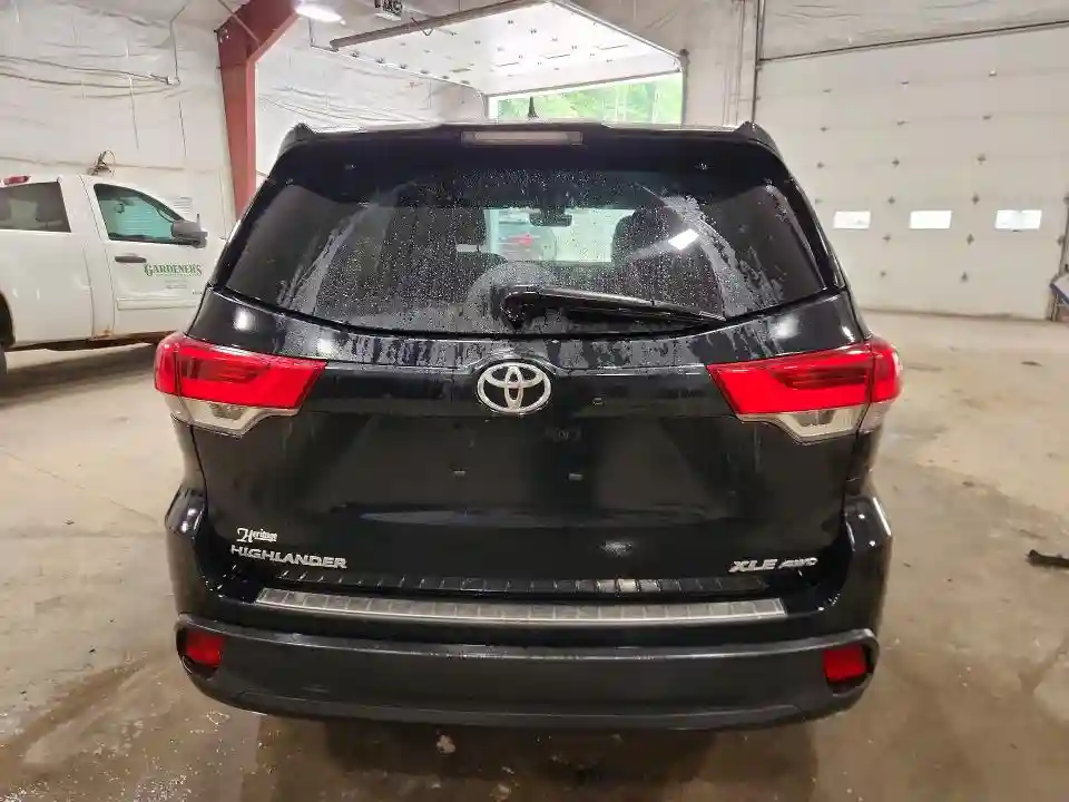 5TDJZRFH2JS883738 2018 TOYOTA HIGHLANDER-5