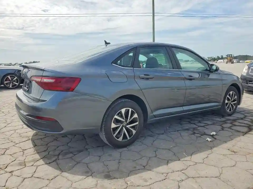 3VW5M7BU2RM089242 2024 VOLKSWAGEN JETTA-2